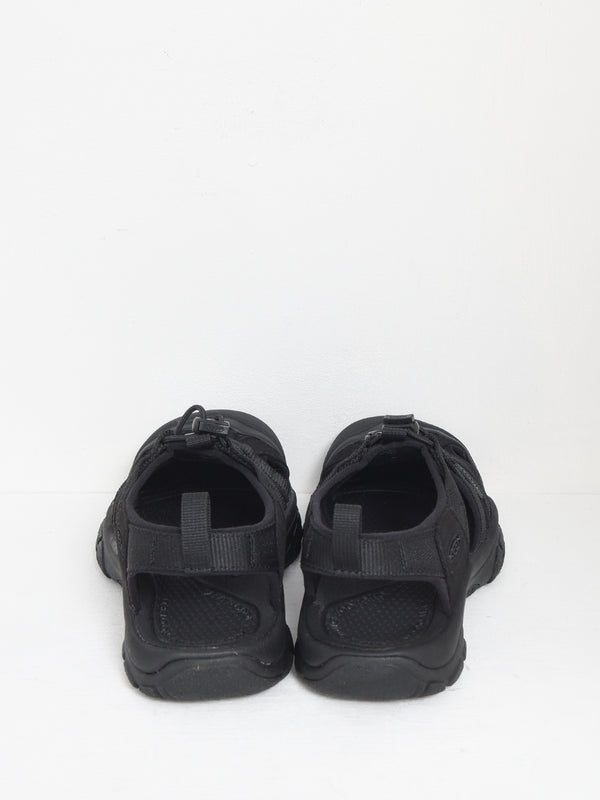 NEWPORT H2-M_TRIPLE BLACK